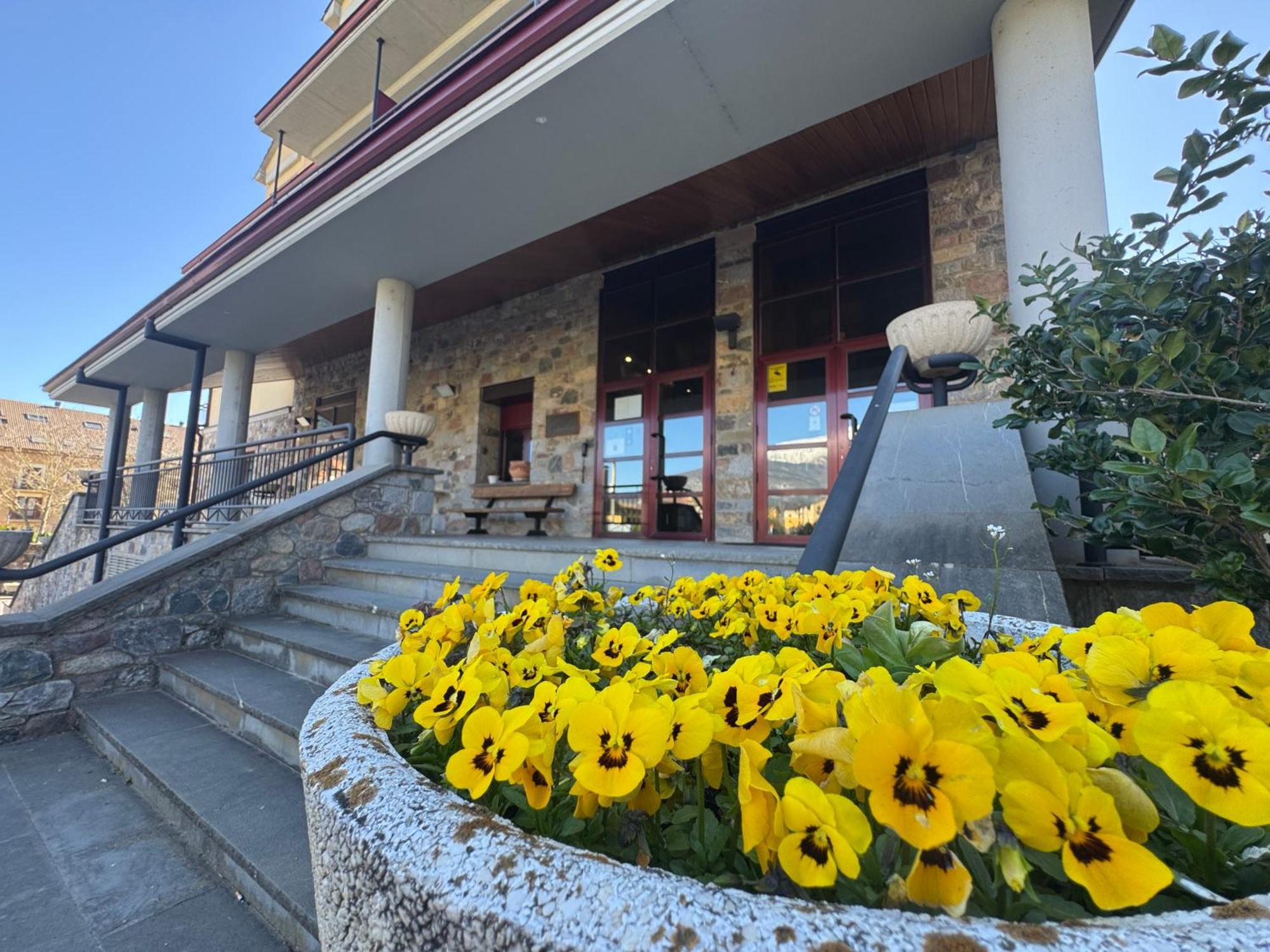Hotel Cotiella Campo  Exterior photo